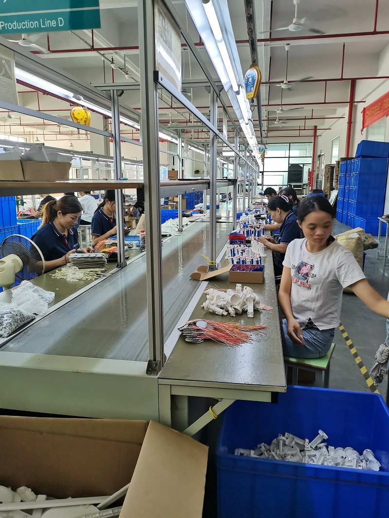 China Dongguan ILI Lighting Furniture Co., Ltd. company profile