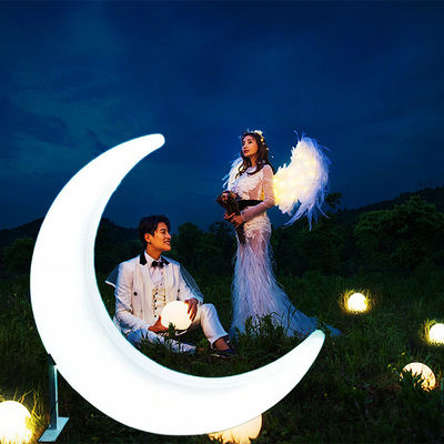 LED Moon Shaped Swing Garden Decorative Lights 16 Colors Changing