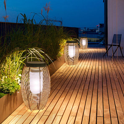IP65 Rattan Woven Solar Lights , 3500K Rattan Solar Powered Garden Lantern