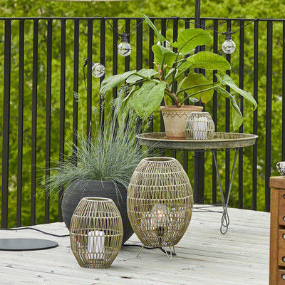 Ip44 LED Rattan Standing Lamp Shade For Garden Swimming Pool