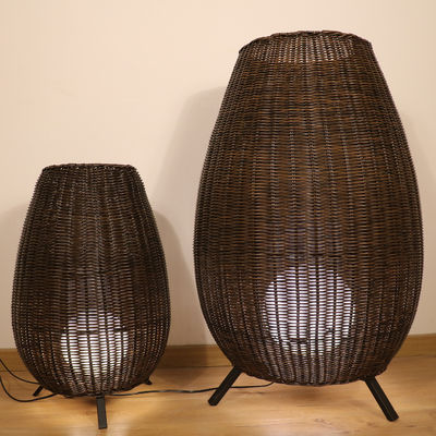 Customized Luxurious Rattan Floor Lamp , Indoor Creative Wicker Floor Light