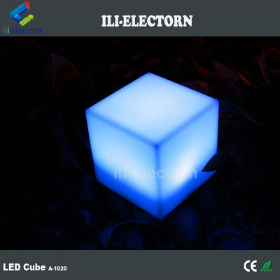 PE plastic illuminated small cube shape table lamp
