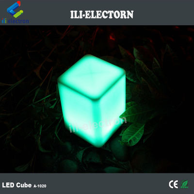 PE plastic illuminated small cube shape table lamp