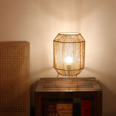 Vintage Twine Rattan Table Lamp , Handmade Wabi Sabi Table Lamp For Homestay